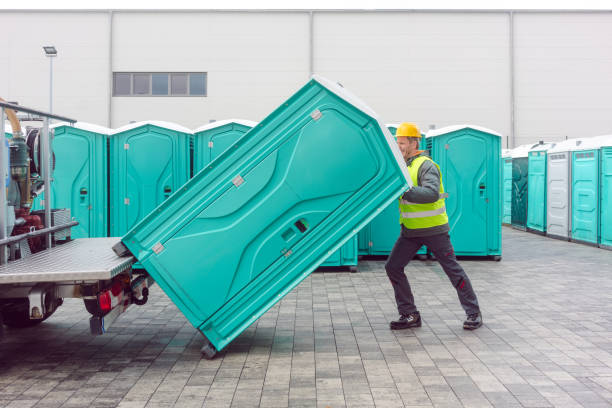 Best Luxury portable toilet rental  in Waupun, WI